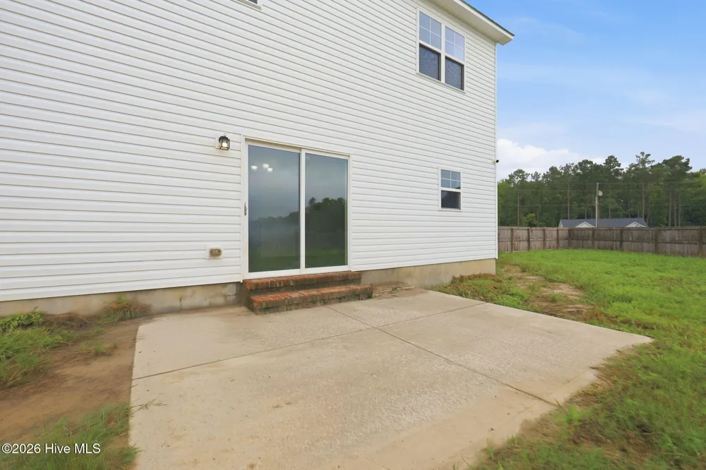 704 Ingram Court Jacksonville, NC 28540