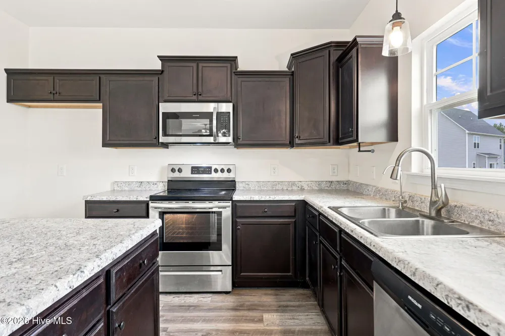 704 Ingram Court Jacksonville, NC 28540