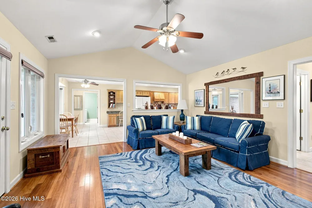 107 Silver Lake Court Swansboro, NC 28584