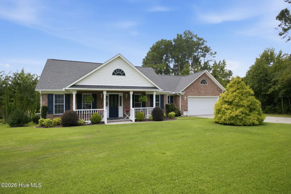 107 Silver Lake Court Swansboro, NC 28584