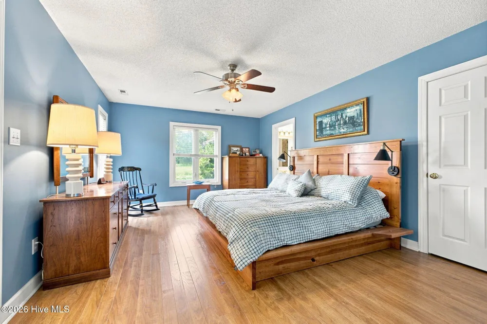 107 Silver Lake Court Swansboro, NC 28584