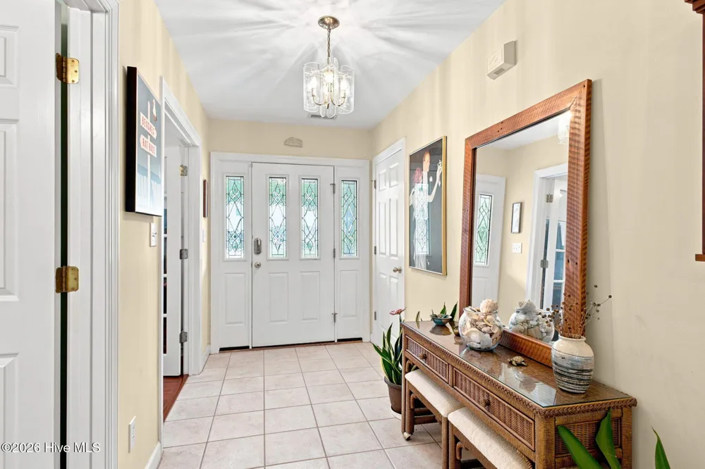 107 Silver Lake Court Swansboro, NC 28584