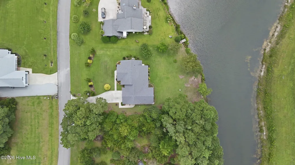 107 Silver Lake Court Swansboro, NC 28584