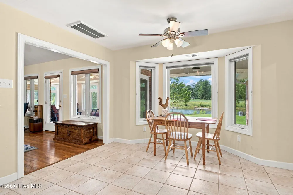 107 Silver Lake Court Swansboro, NC 28584