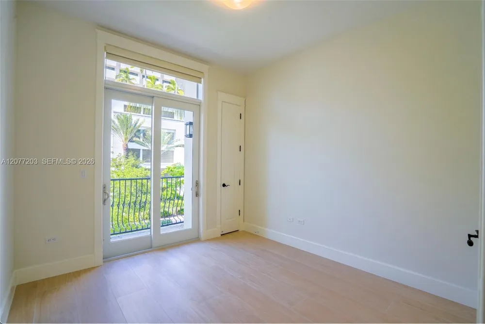 530 Valencia Ave #3 Coral Gables, FL 33134