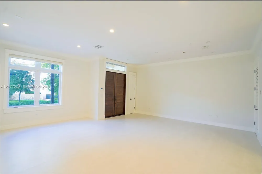 530 Valencia Ave #3 Coral Gables, FL 33134