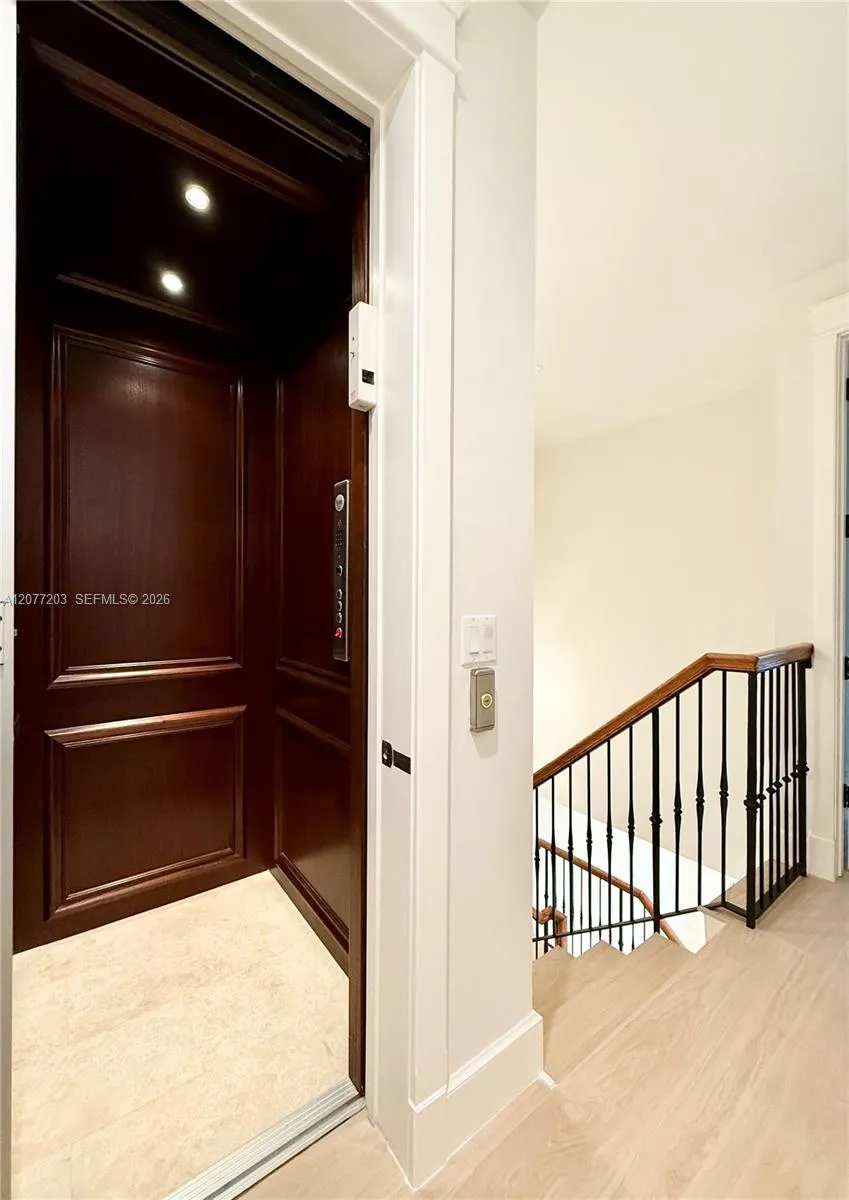 530 Valencia Ave #3 Coral Gables, FL 33134