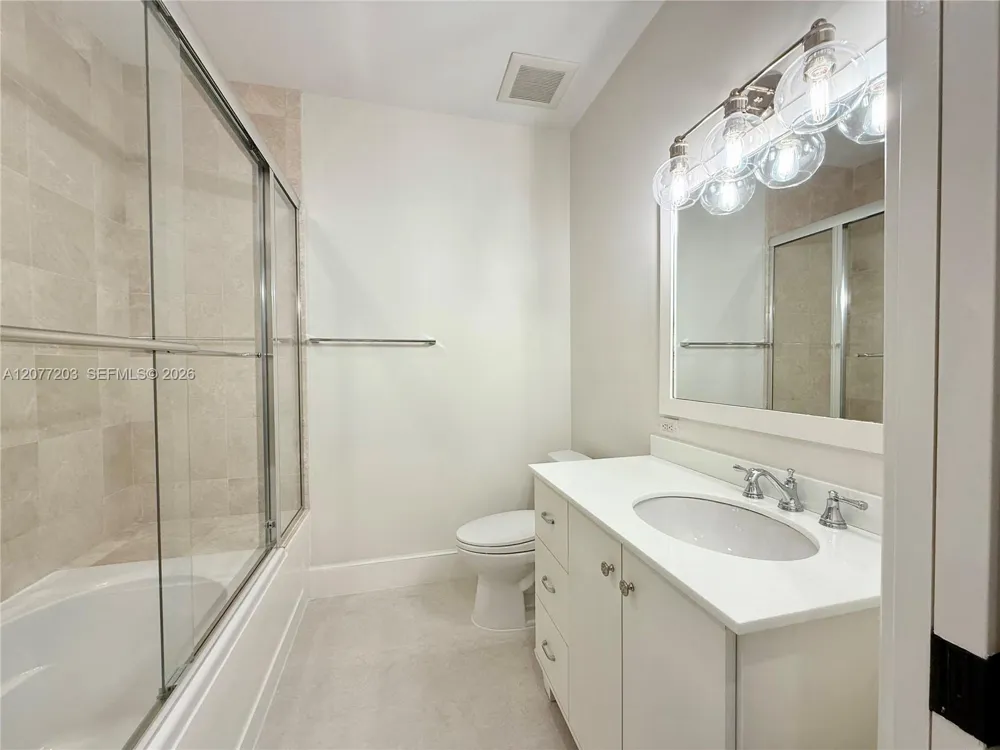 530 Valencia Ave #3 Coral Gables, FL 33134
