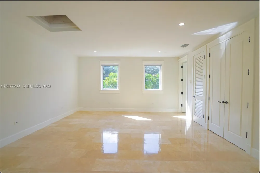 530 Valencia Ave #3 Coral Gables, FL 33134