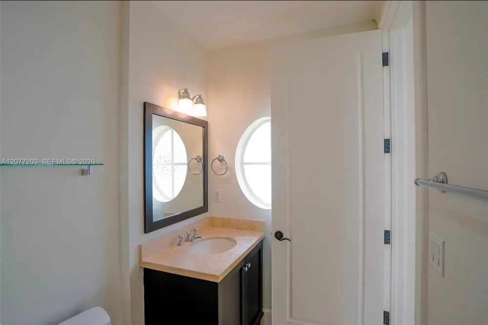 530 Valencia Ave #3 Coral Gables, FL 33134
