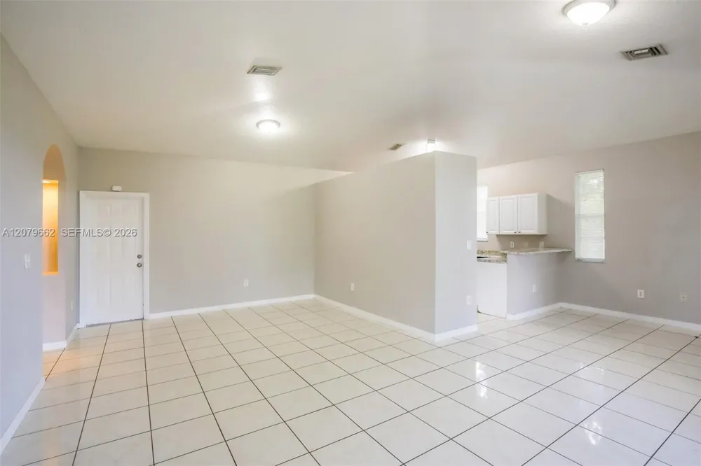 18800 SW 352nd St Homestead, FL 33034