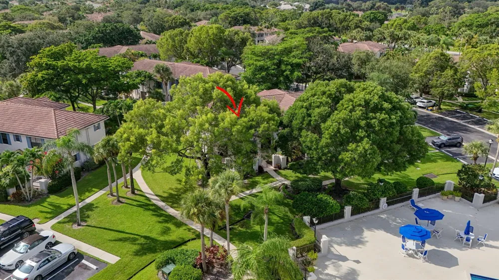 350 PRESTWICK CIRCLE #2 Palm Beach Gardens, FL 33418