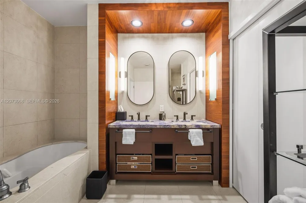 6799 Collins Ave #407 Miami Beach, FL 33141