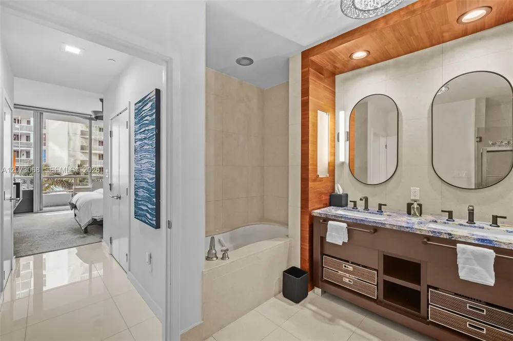 6799 Collins Ave #407 Miami Beach, FL 33141