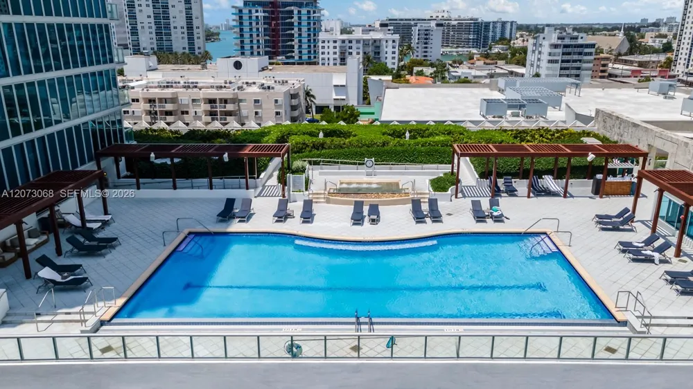6799 Collins Ave #407 Miami Beach, FL 33141
