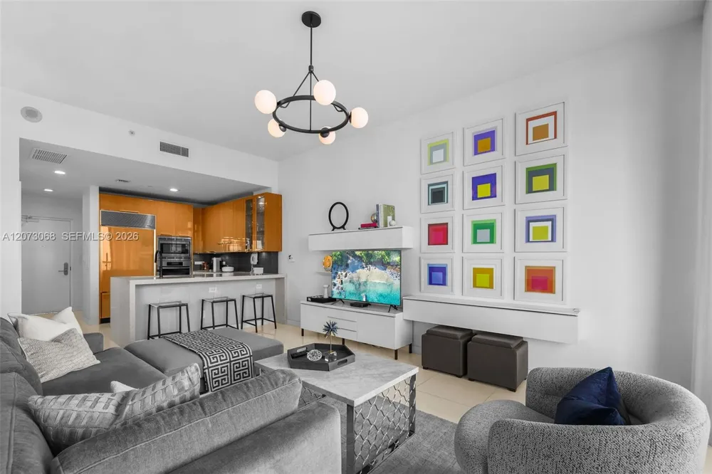 6799 Collins Ave #407 Miami Beach, FL 33141