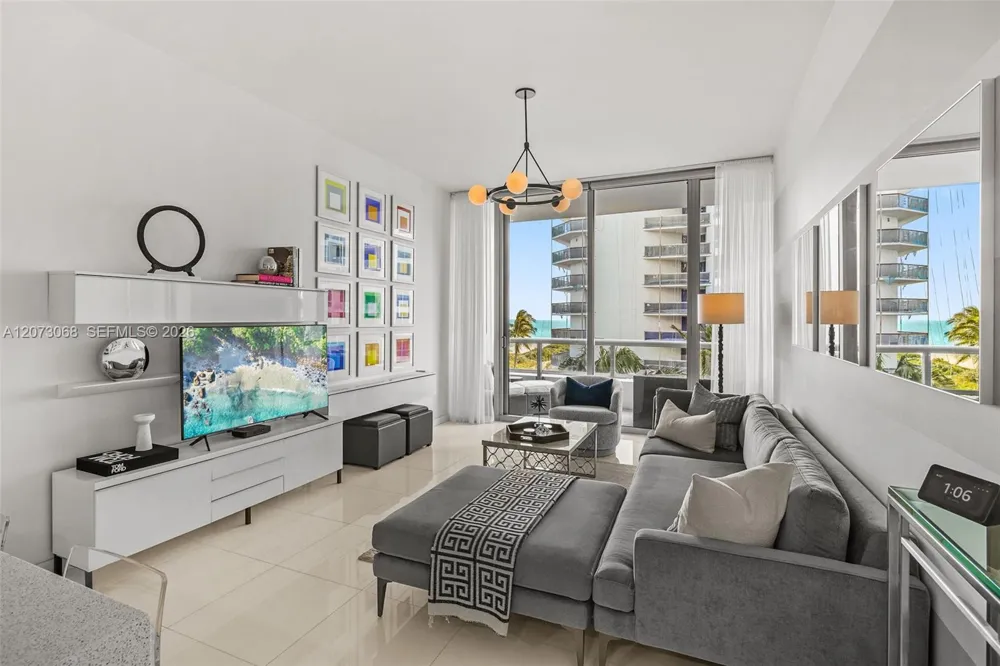 6799 Collins Ave #407 Miami Beach, FL 33141