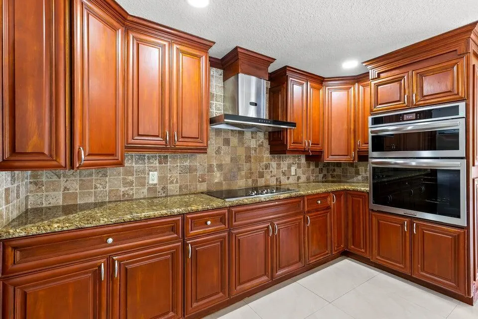 4610 Pine Tree Drive Delray Beach, FL 33445