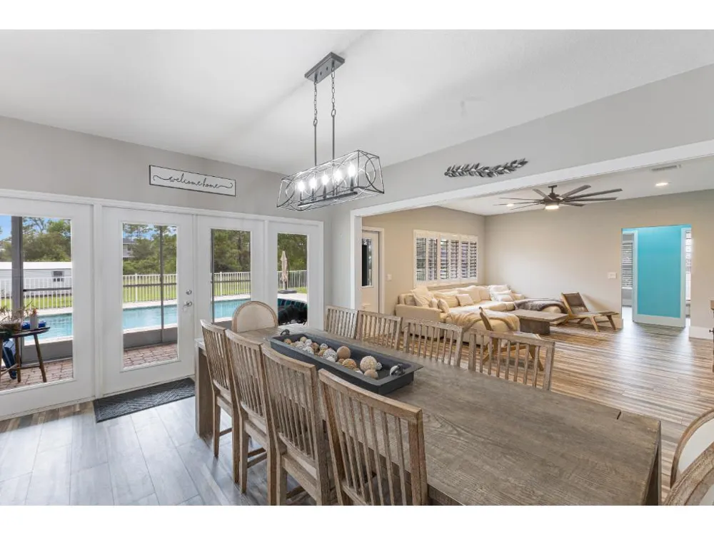 10611 Pine Needle Drive Fort Pierce, FL 34945