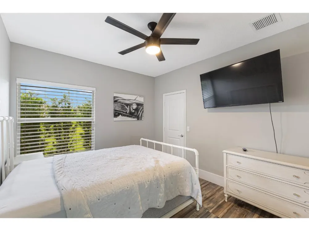 10611 Pine Needle Drive Fort Pierce, FL 34945