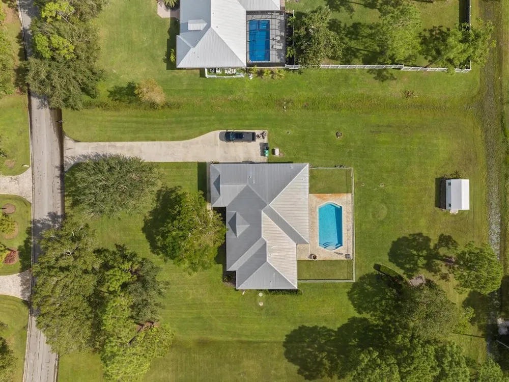 10611 Pine Needle Drive Fort Pierce, FL 34945