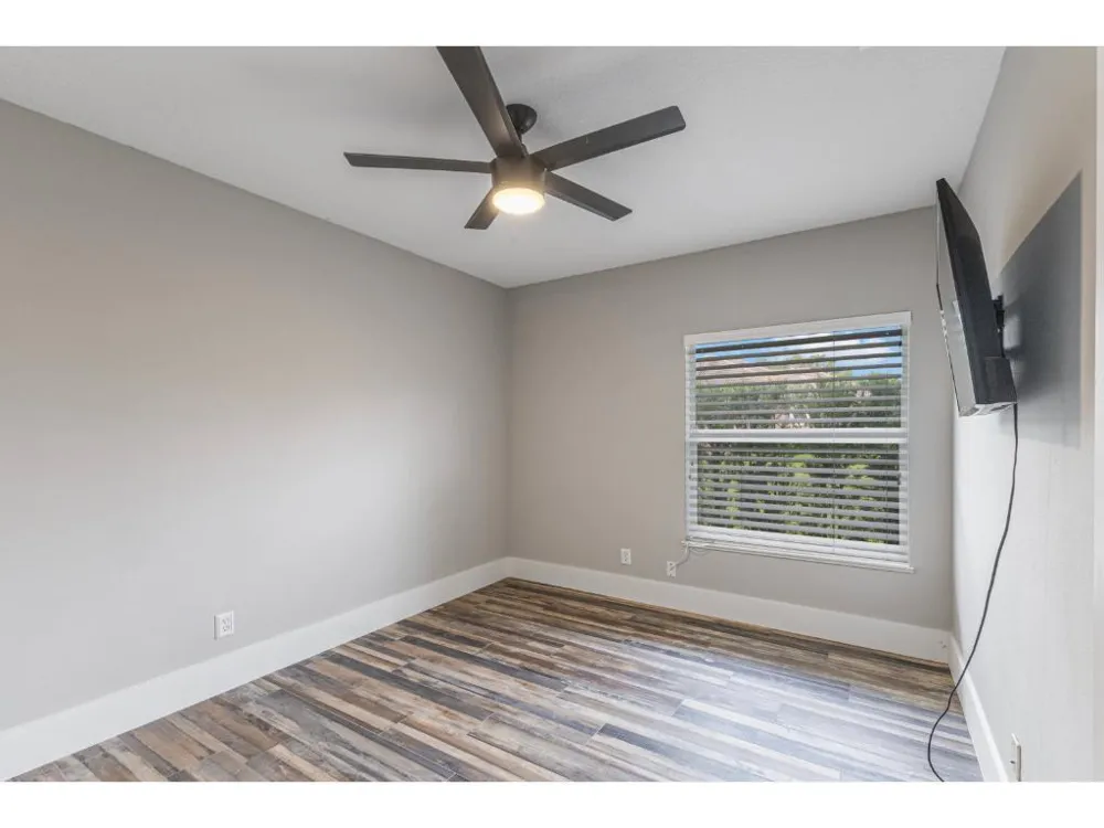 10611 Pine Needle Drive Fort Pierce, FL 34945