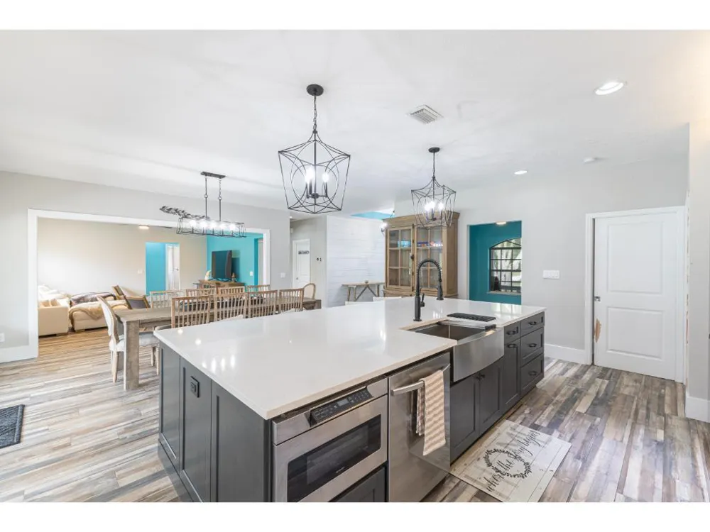 10611 Pine Needle Drive Fort Pierce, FL 34945