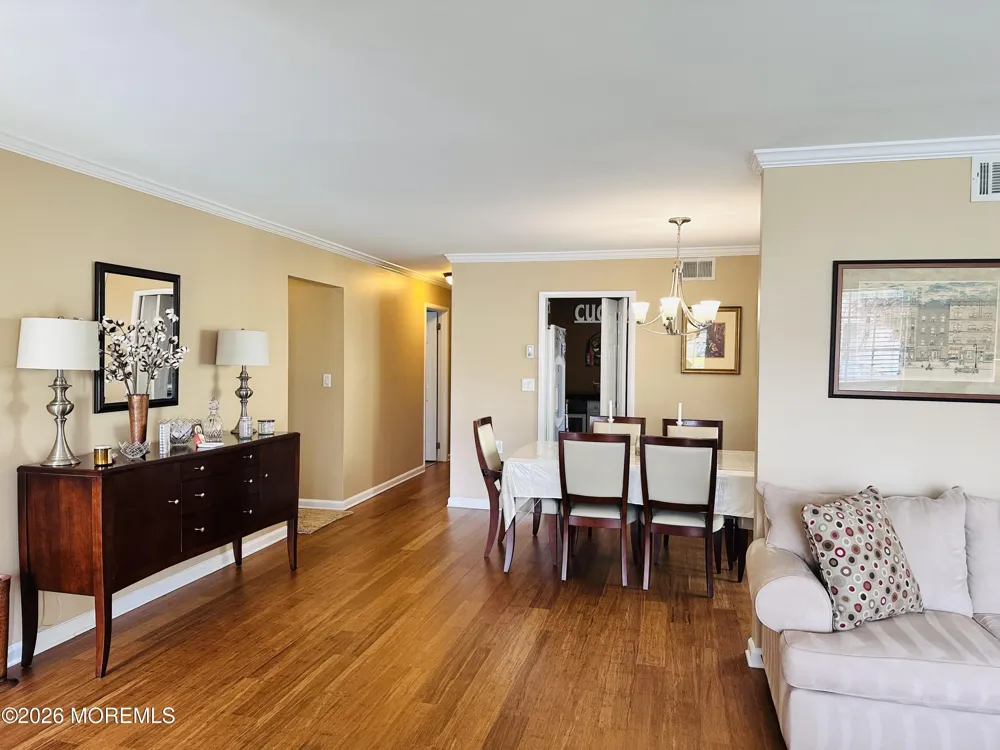 13 Romford Lane Manchester, NJ 08759