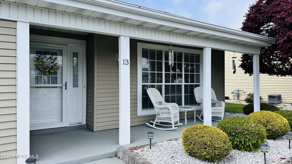 13 Romford Lane Manchester, NJ 08759