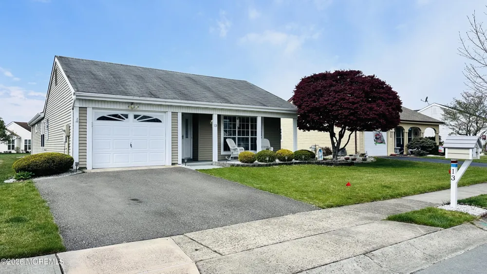 13 Romford Lane Manchester, NJ 08759