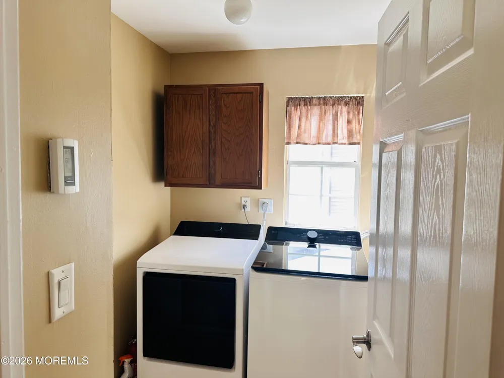 13 Romford Lane Manchester, NJ 08759