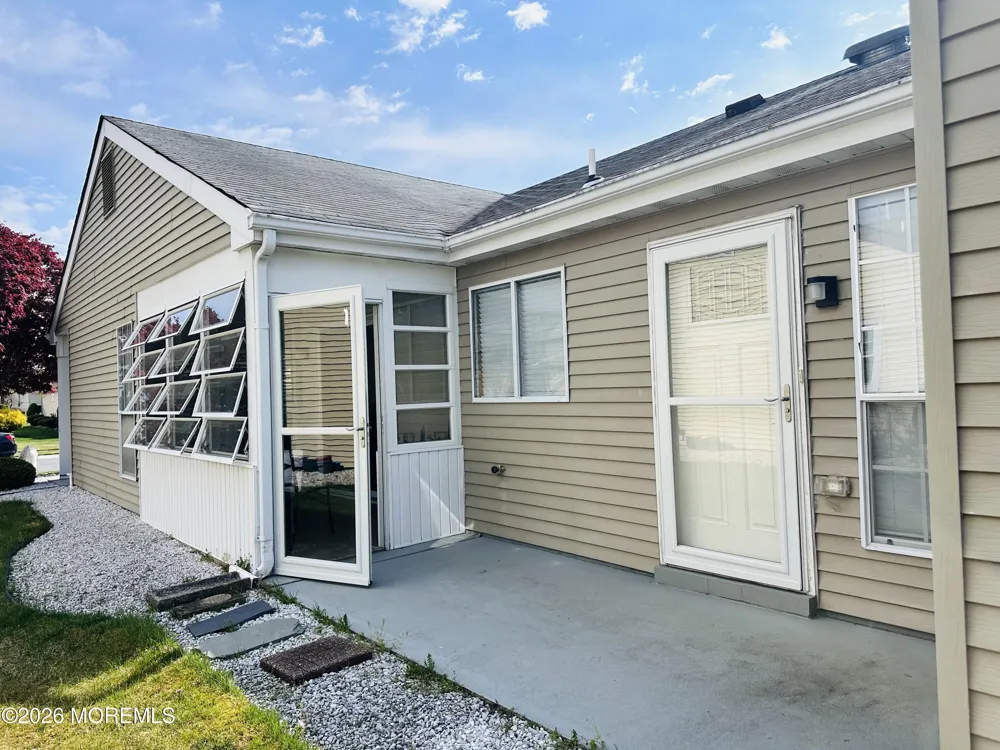 13 Romford Lane Manchester, NJ 08759