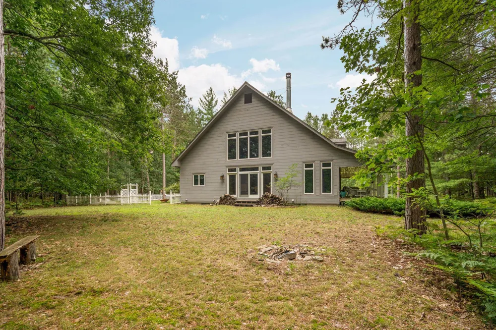4207 Twins Trail Boardman Township, MI 49680