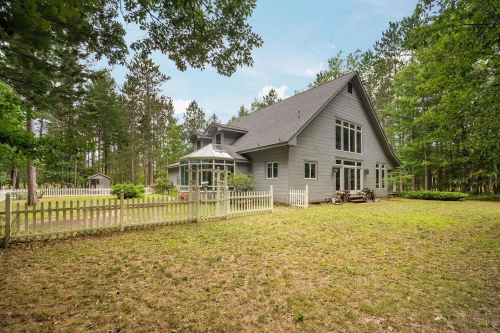 4207 Twins Trail Boardman Township, MI 49680