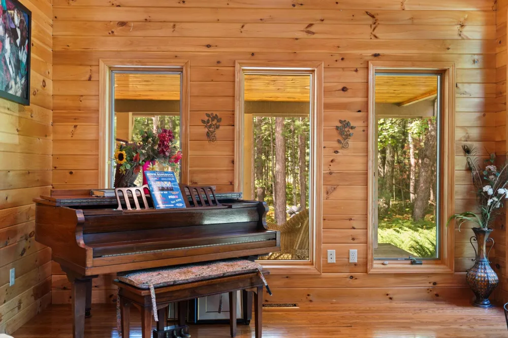 4207 Twins Trail Boardman Township, MI 49680