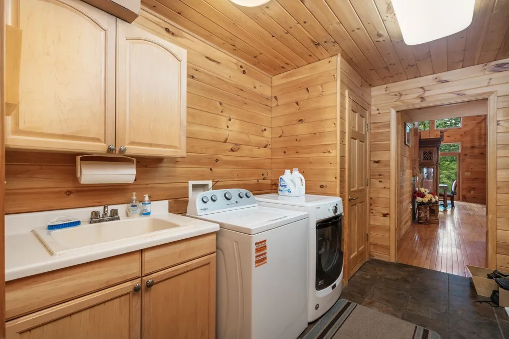 4207 Twins Trail Boardman Township, MI 49680