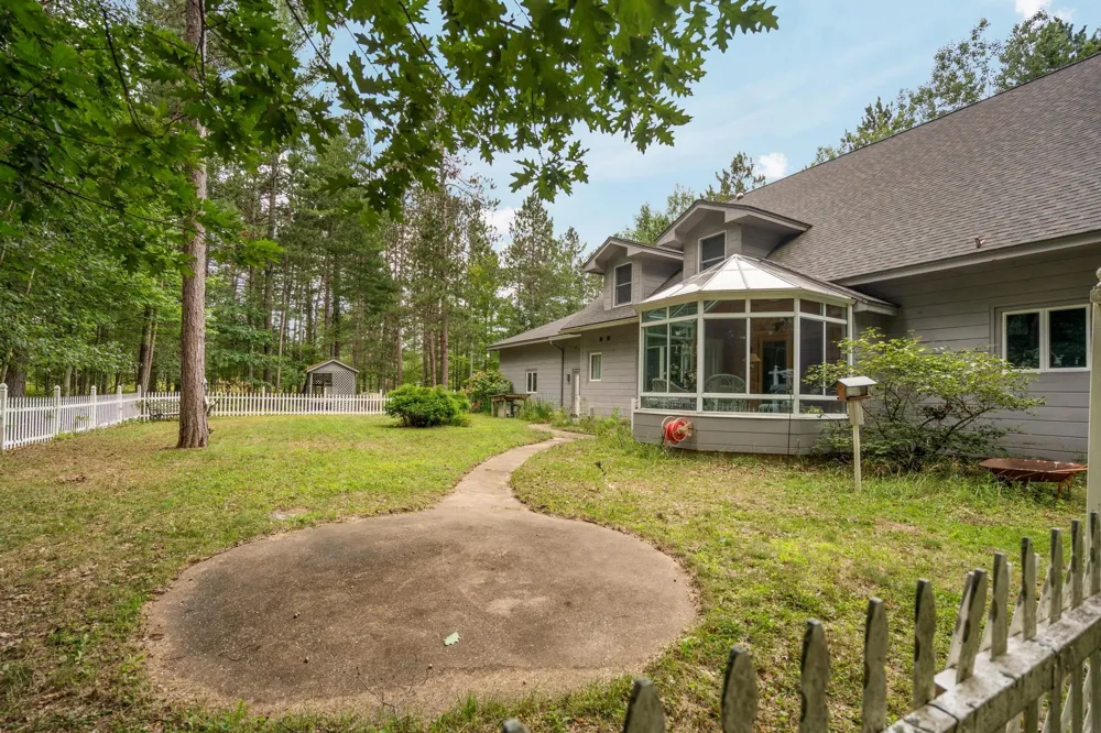 4207 Twins Trail Boardman Township, MI 49680