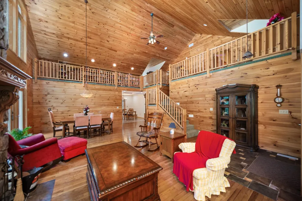 4207 Twins Trail Boardman Township, MI 49680