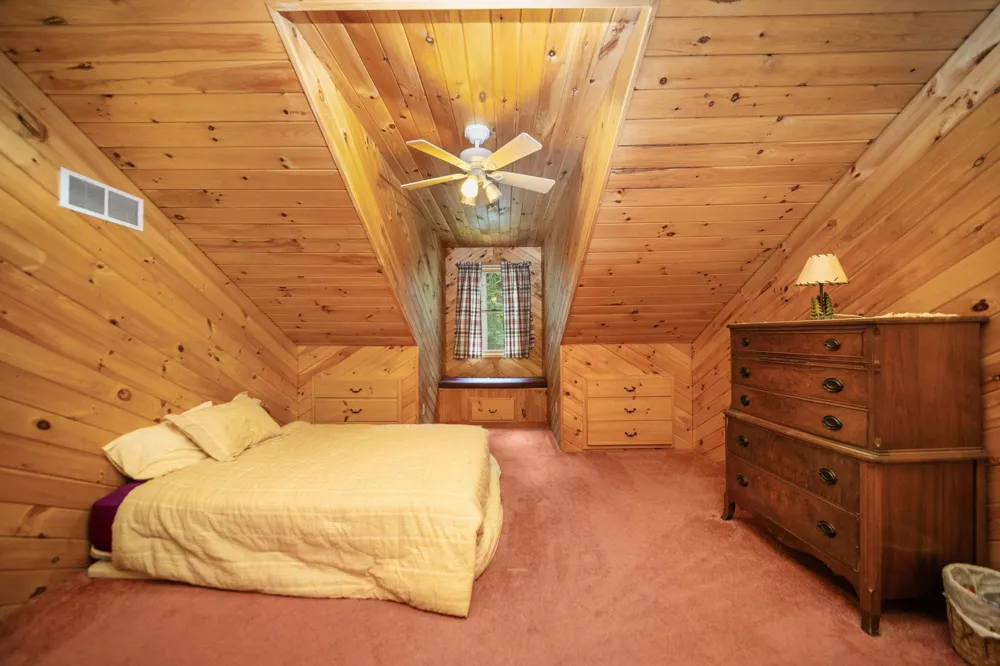 4207 Twins Trail Boardman Township, MI 49680
