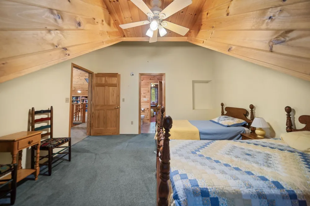 4207 Twins Trail Boardman Township, MI 49680