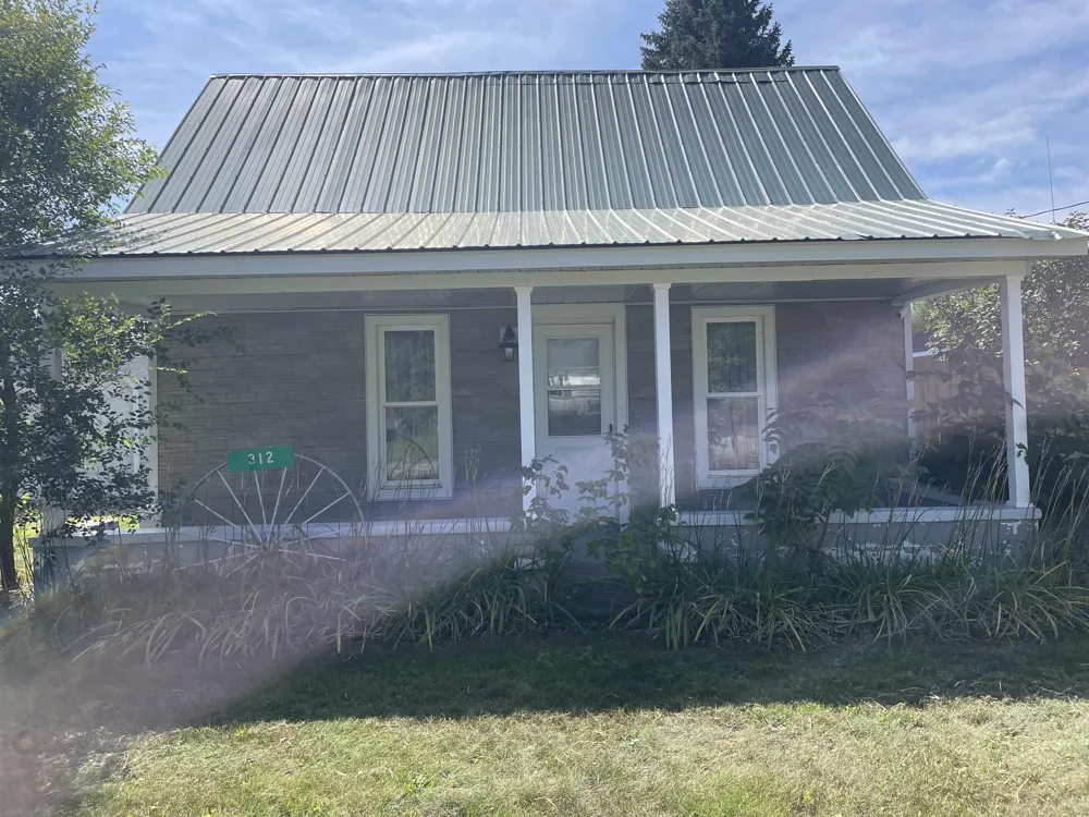 312 E Calhoun Mancelona Township, MI 49659