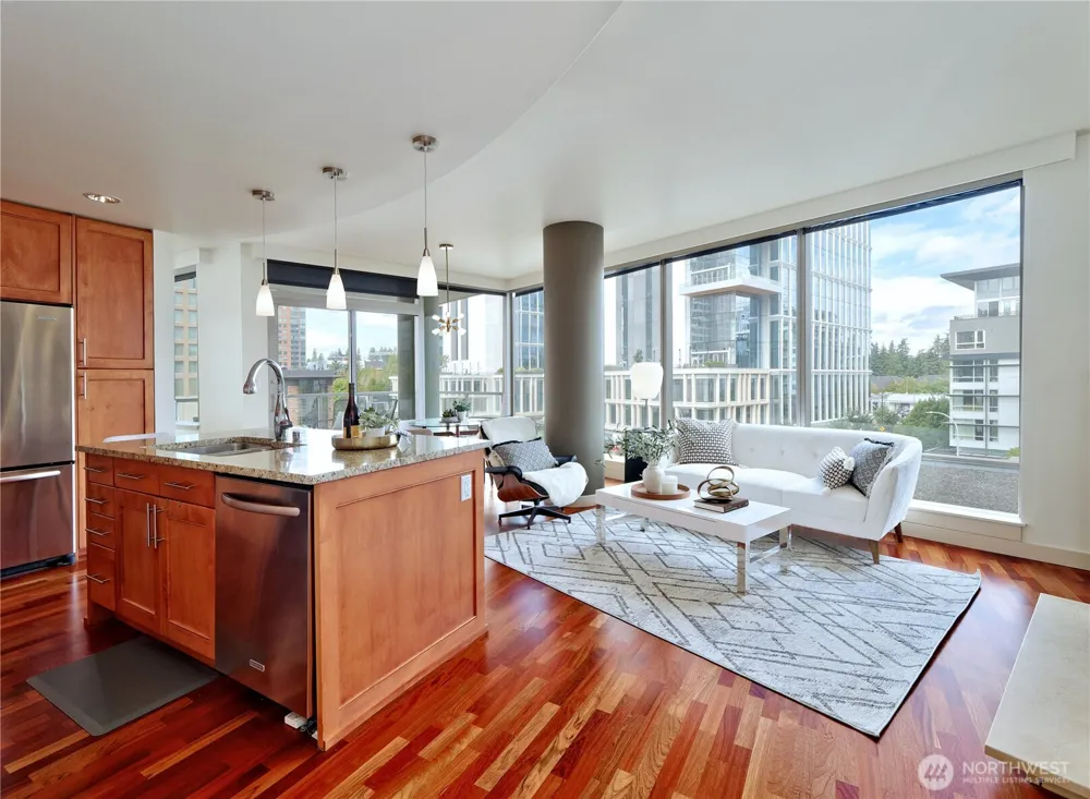 10610 NE 9th Place #605 Bellevue, WA 98004