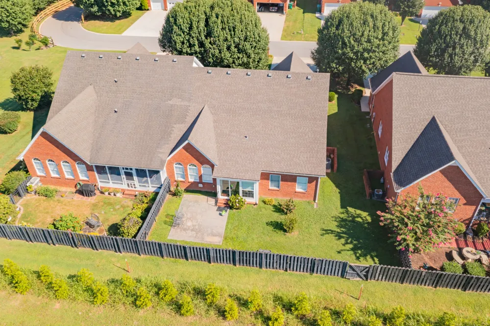 76 Chase Cir Winchester, TN 37398