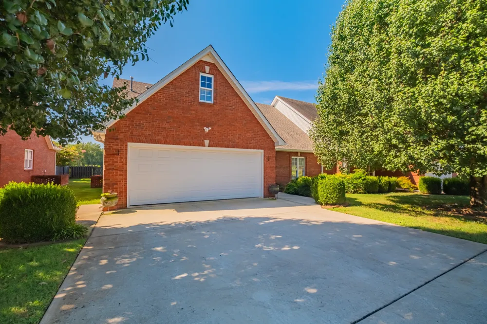 76 Chase Cir Winchester, TN 37398