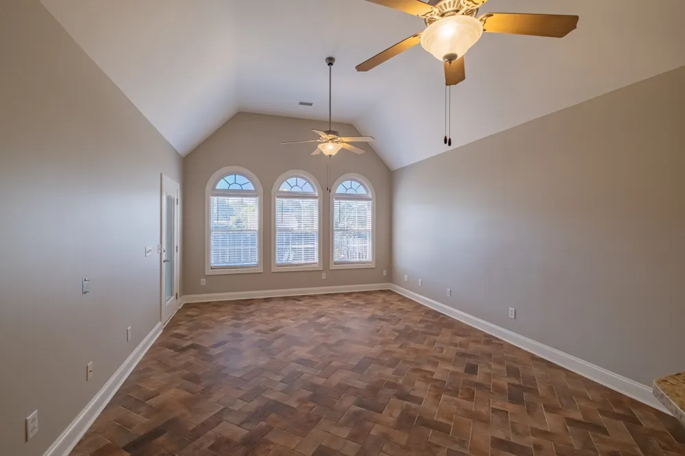 76 Chase Cir Winchester, TN 37398
