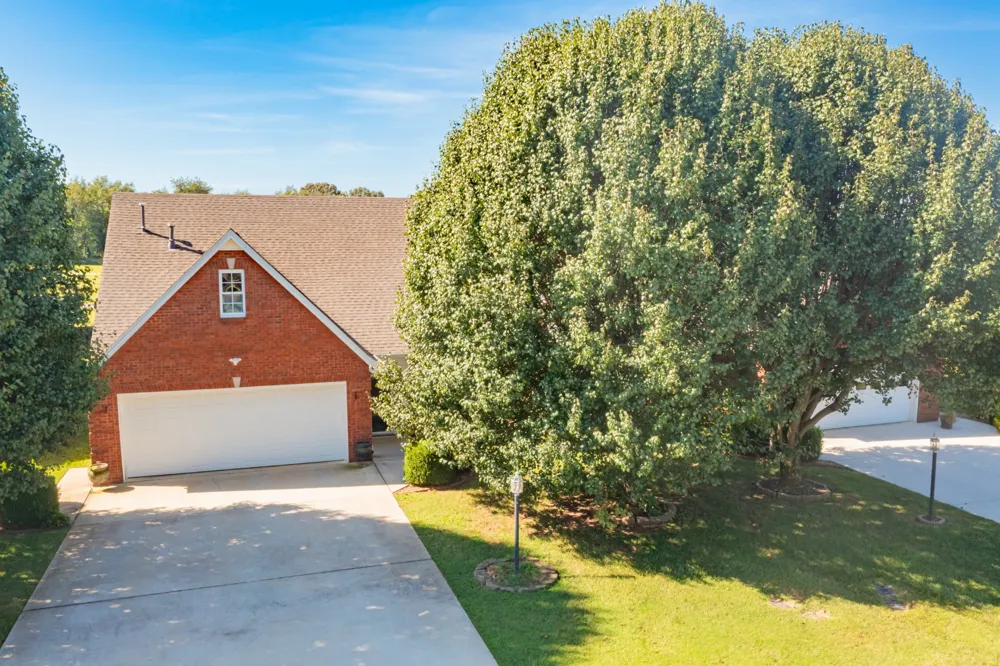 76 Chase Cir Winchester, TN 37398