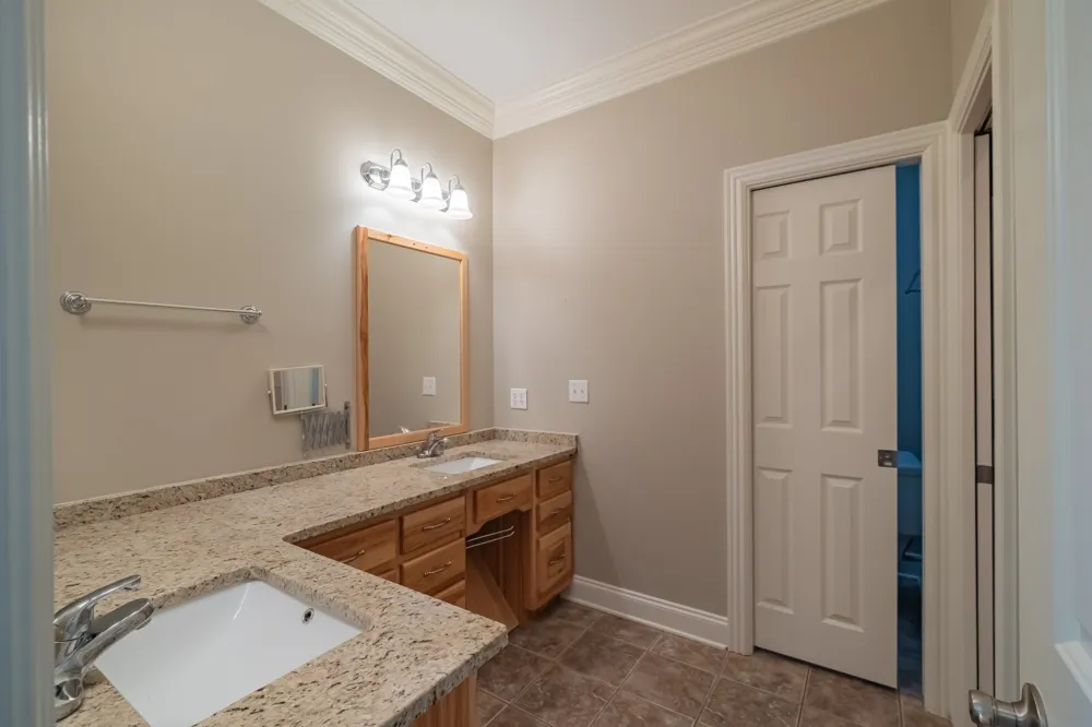 76 Chase Cir Winchester, TN 37398