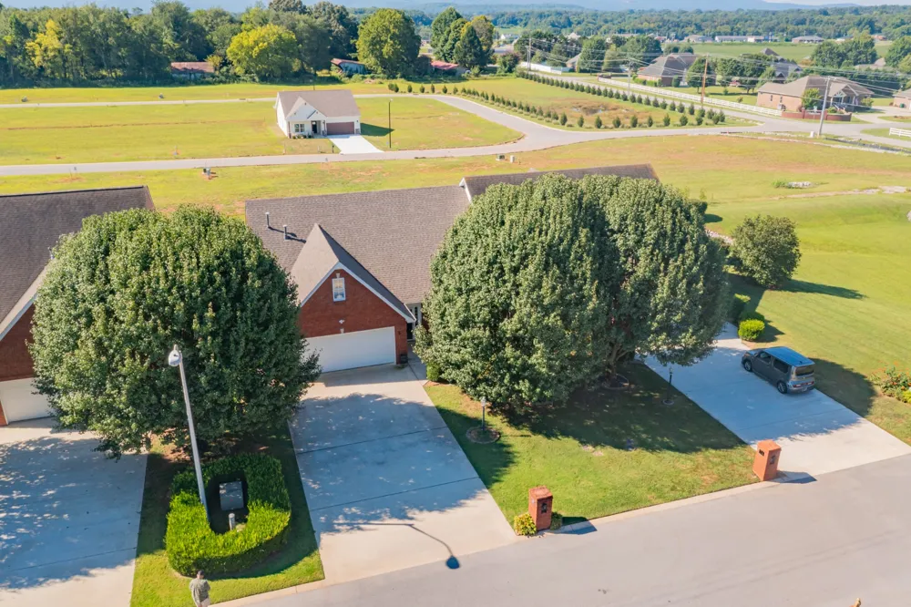 76 Chase Cir Winchester, TN 37398