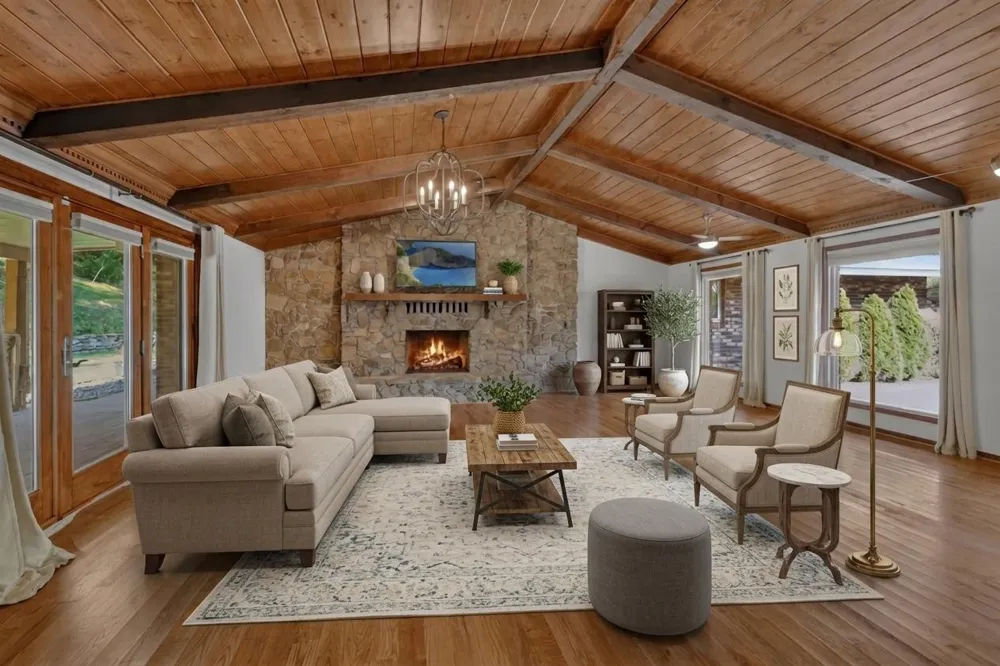8100 Charlotte Pike Nashville, TN 37221