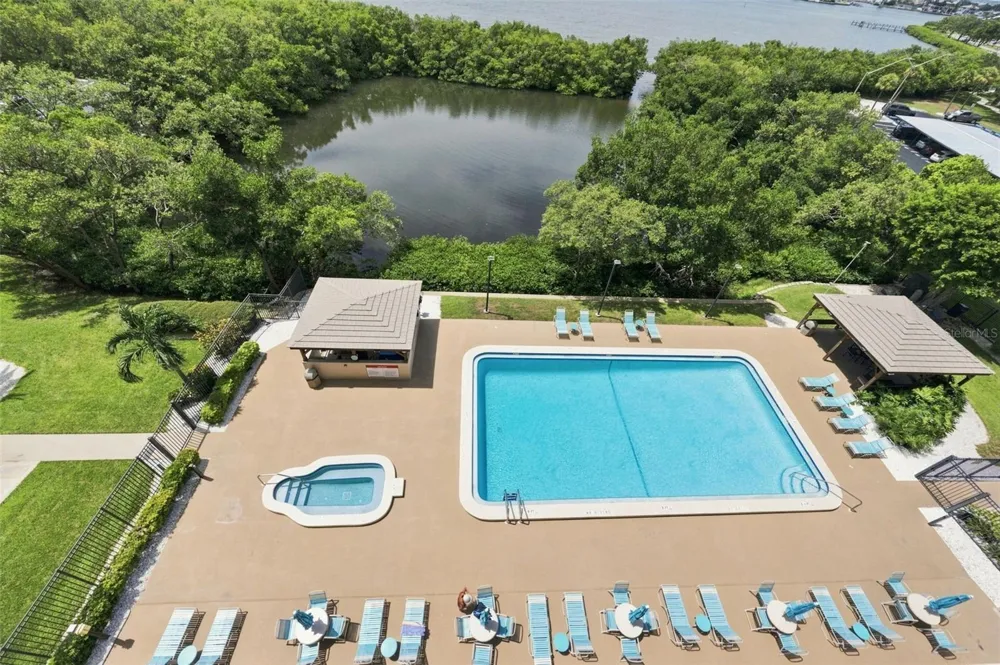 7050 SUNSET DRIVE S #610 South Pasadena, FL 33707